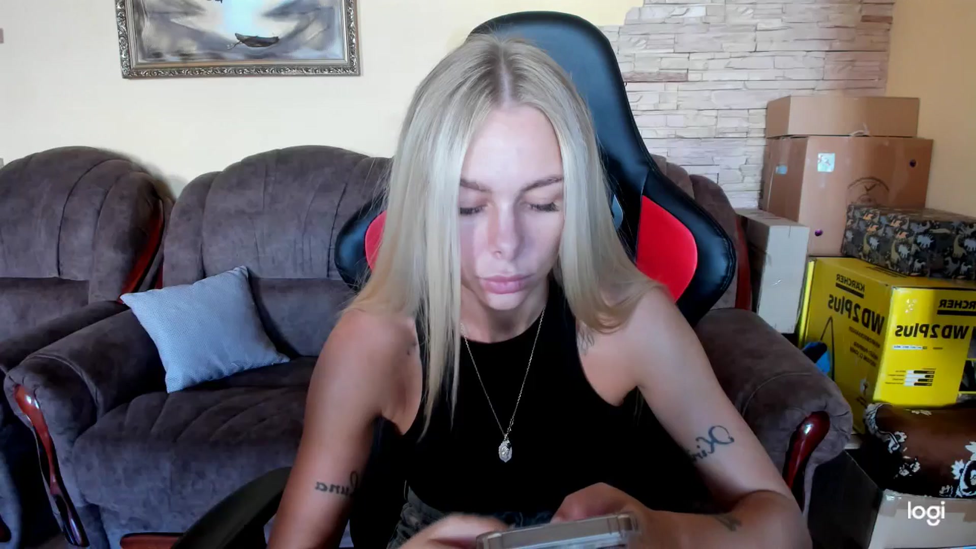 Gallery image thumbnail from YourPupsik's myfreecams stream on, 09/22/2025, 09:26 image 4 of 20