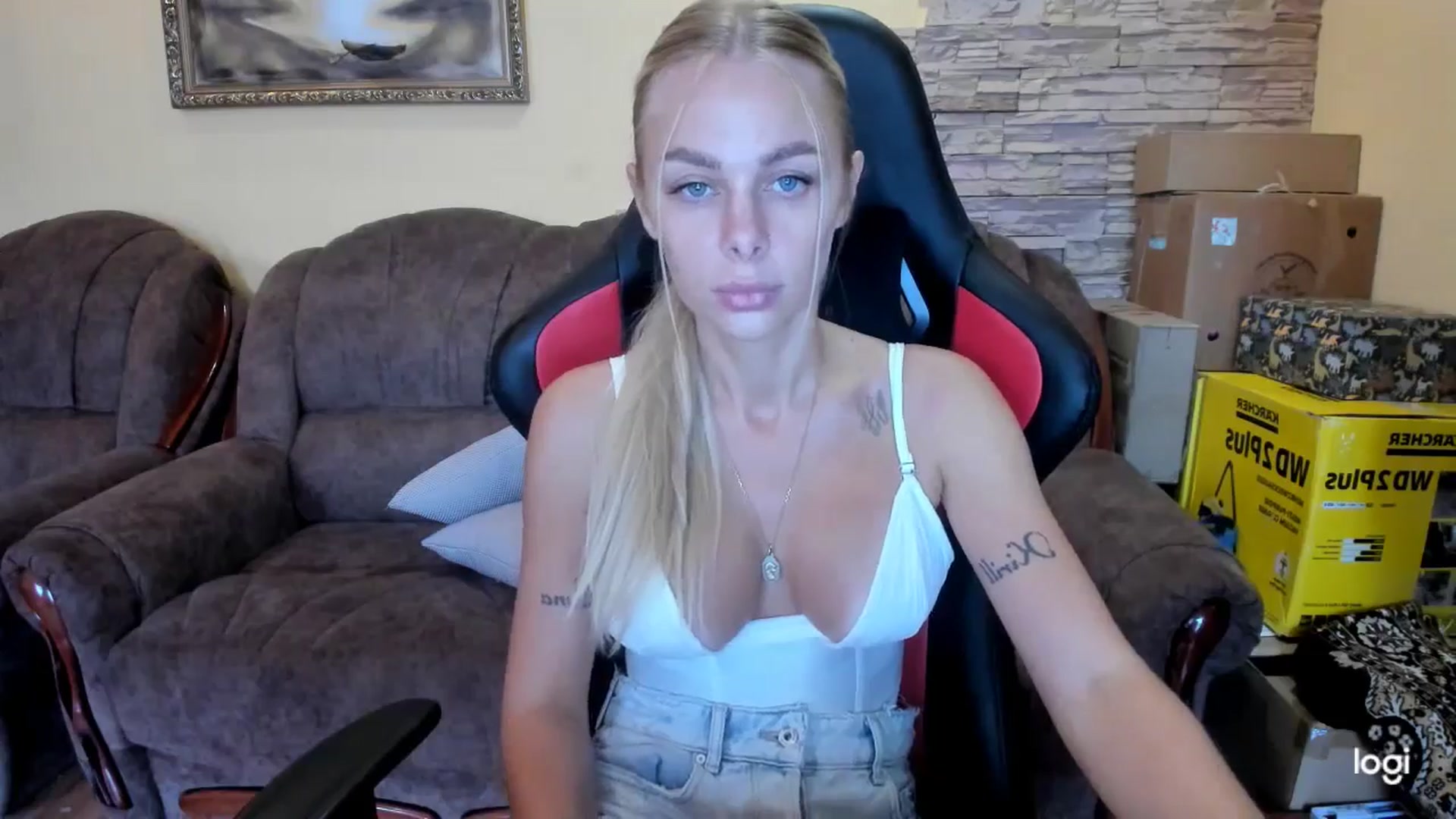 Gallery image thumbnail from YourPupsik's myfreecams stream on, 09/24/2025, 08:13 image 2 of 20