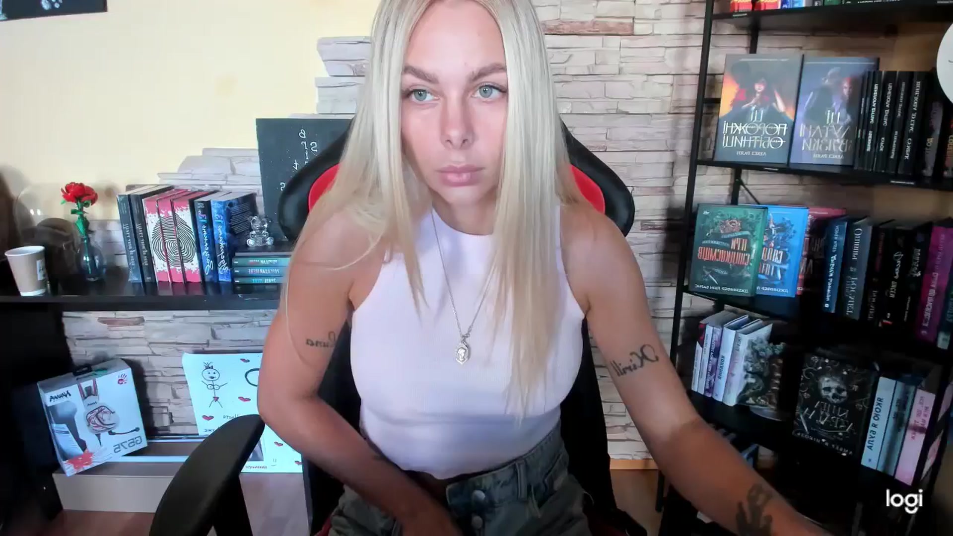 Gallery image thumbnail from YourPupsik's myfreecams stream on, 09/27/2025, 08:50 image 17 of 20