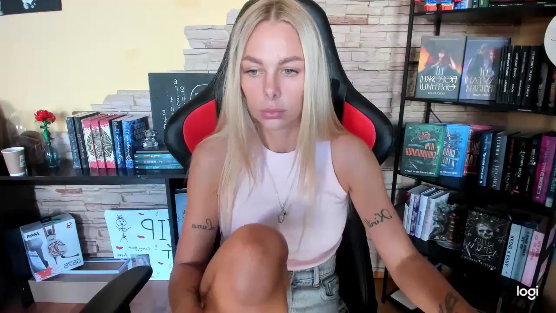 Gallery image thumbnail from YourPupsik's myfreecams stream on, 09/27/2025, 09:46 image 6 of 20