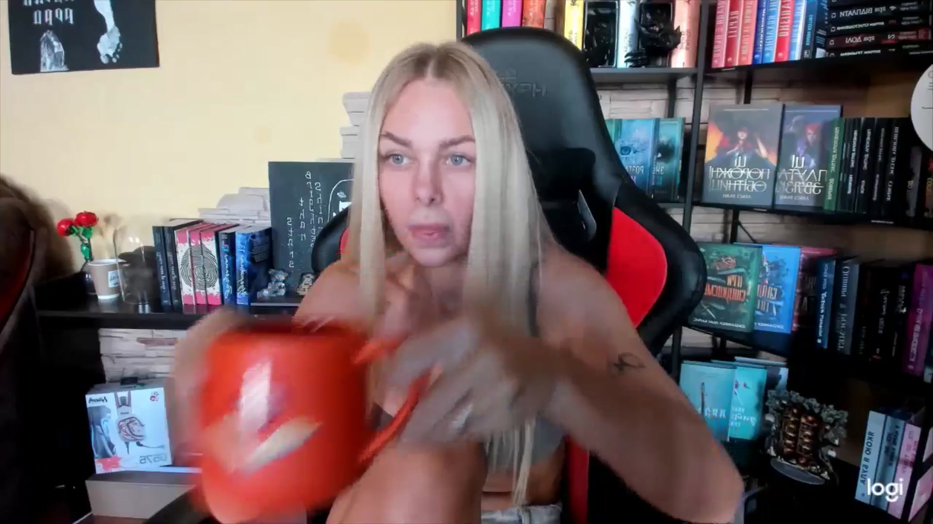 Gallery image thumbnail from YourPupsik's myfreecams stream on, 10/23/2025, 09:42 image 7 of 20