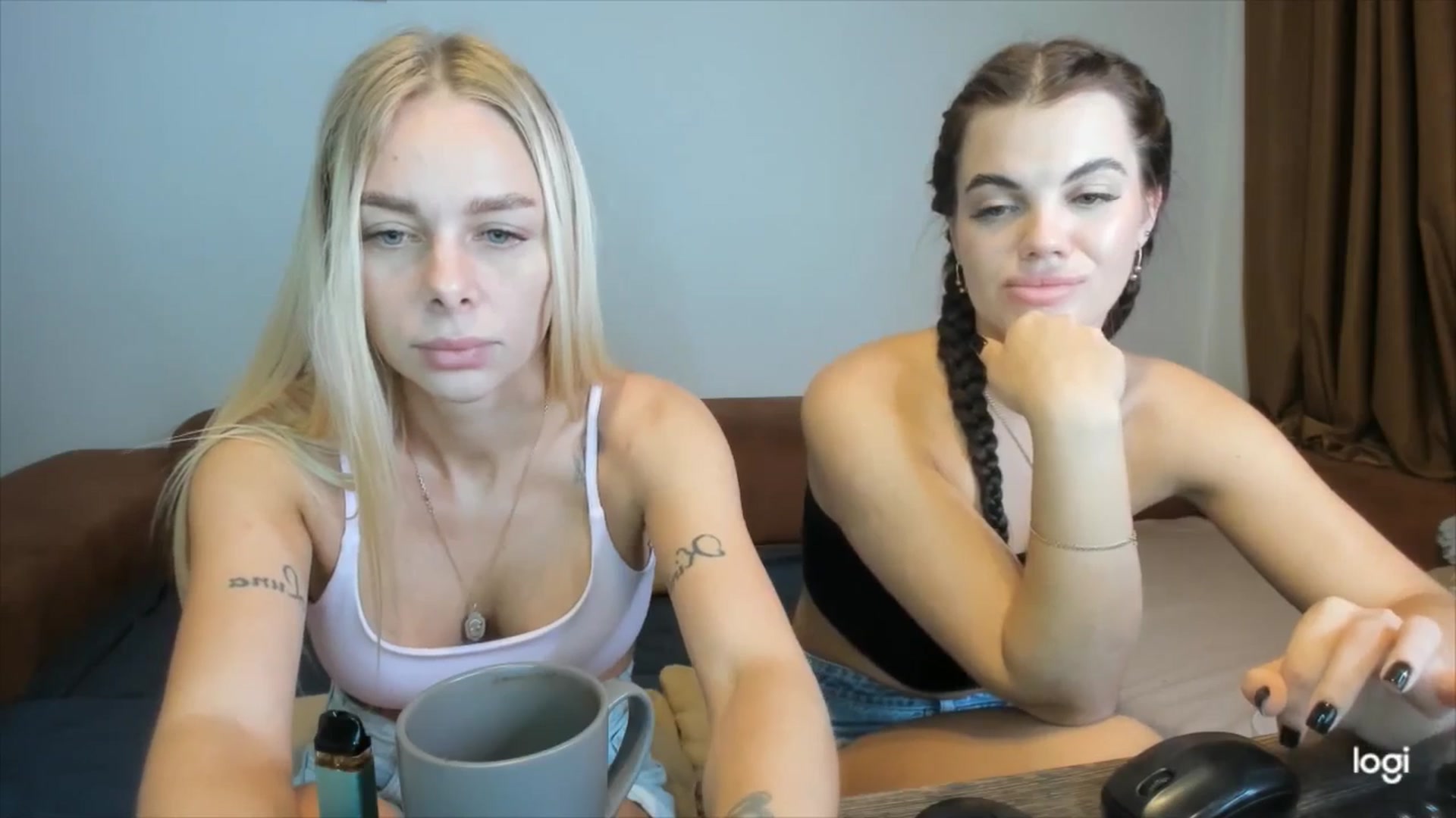 Gallery image thumbnail from YourPupsik's myfreecams stream on, 10/29/2025, 11:15 image 6 of 20