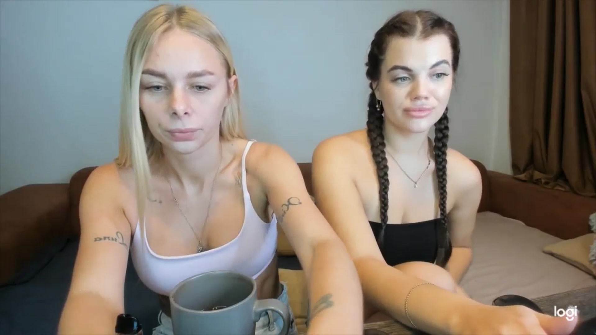 Gallery image thumbnail from YourPupsik's myfreecams stream on, 10/29/2025, 11:15 image 2 of 20