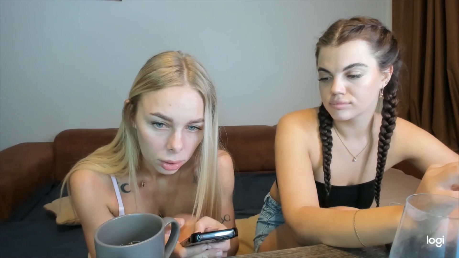 Gallery image thumbnail from YourPupsik's myfreecams stream on, 10/29/2025, 11:15 image 18 of 20