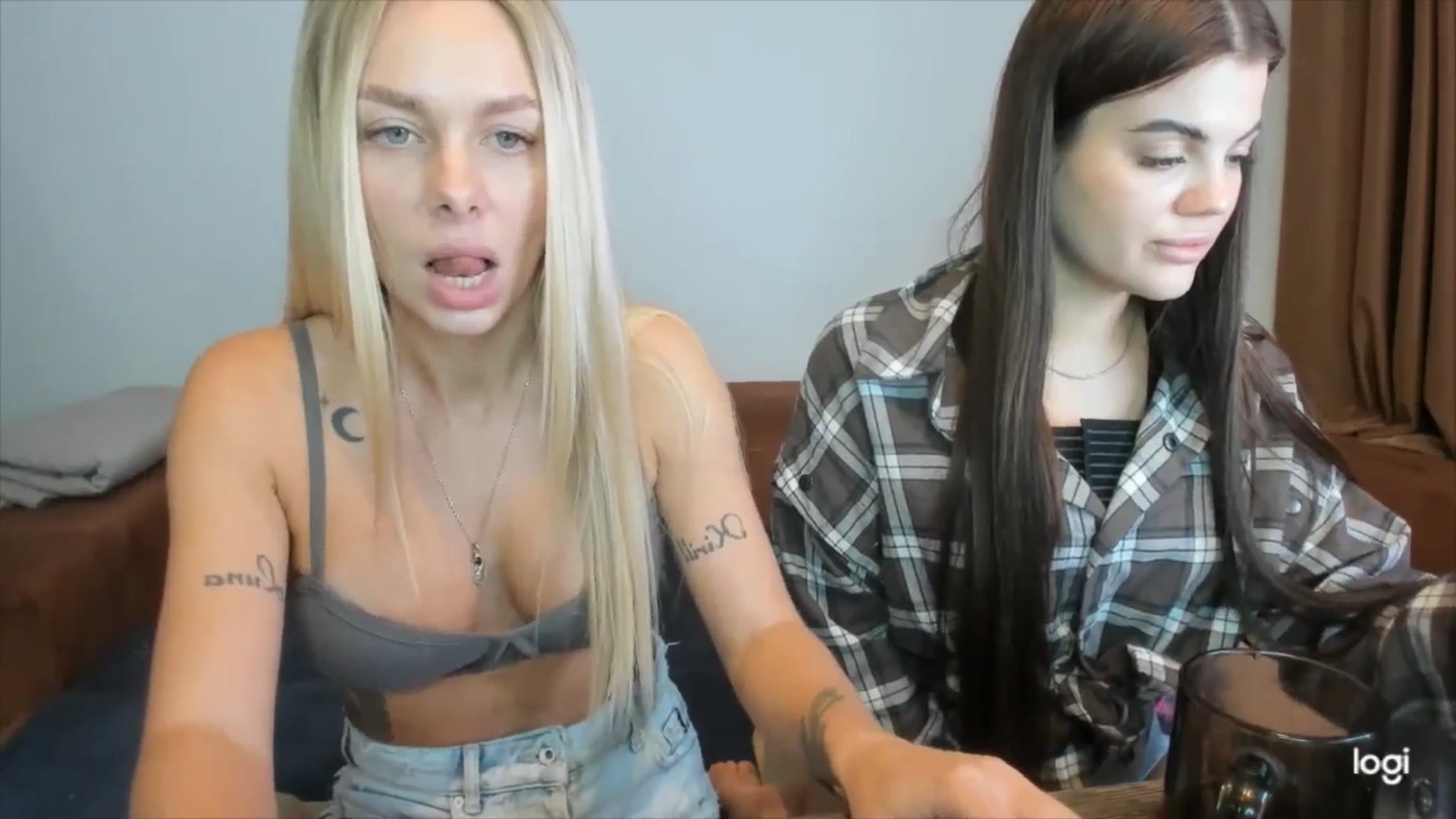 Gallery image thumbnail from YourPupsik's myfreecams stream on, 11/03/2025, 11:51 image 17 of 20