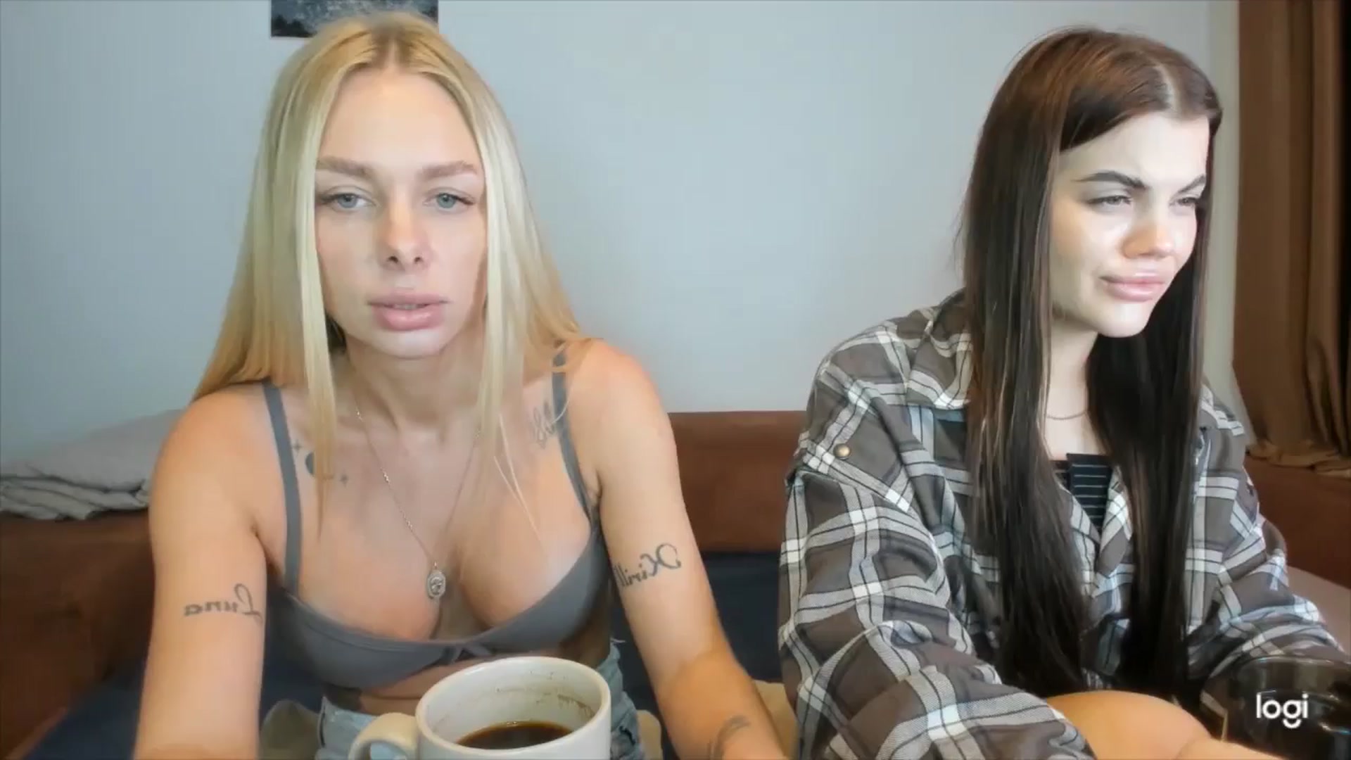 Gallery image thumbnail from YourPupsik's myfreecams stream on, 11/03/2025, 11:51 image 2 of 20