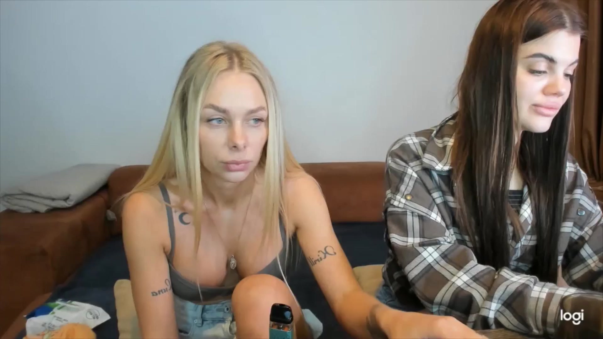 Gallery image thumbnail from YourPupsik's myfreecams stream on, 11/03/2025, 12:16 image 15 of 20