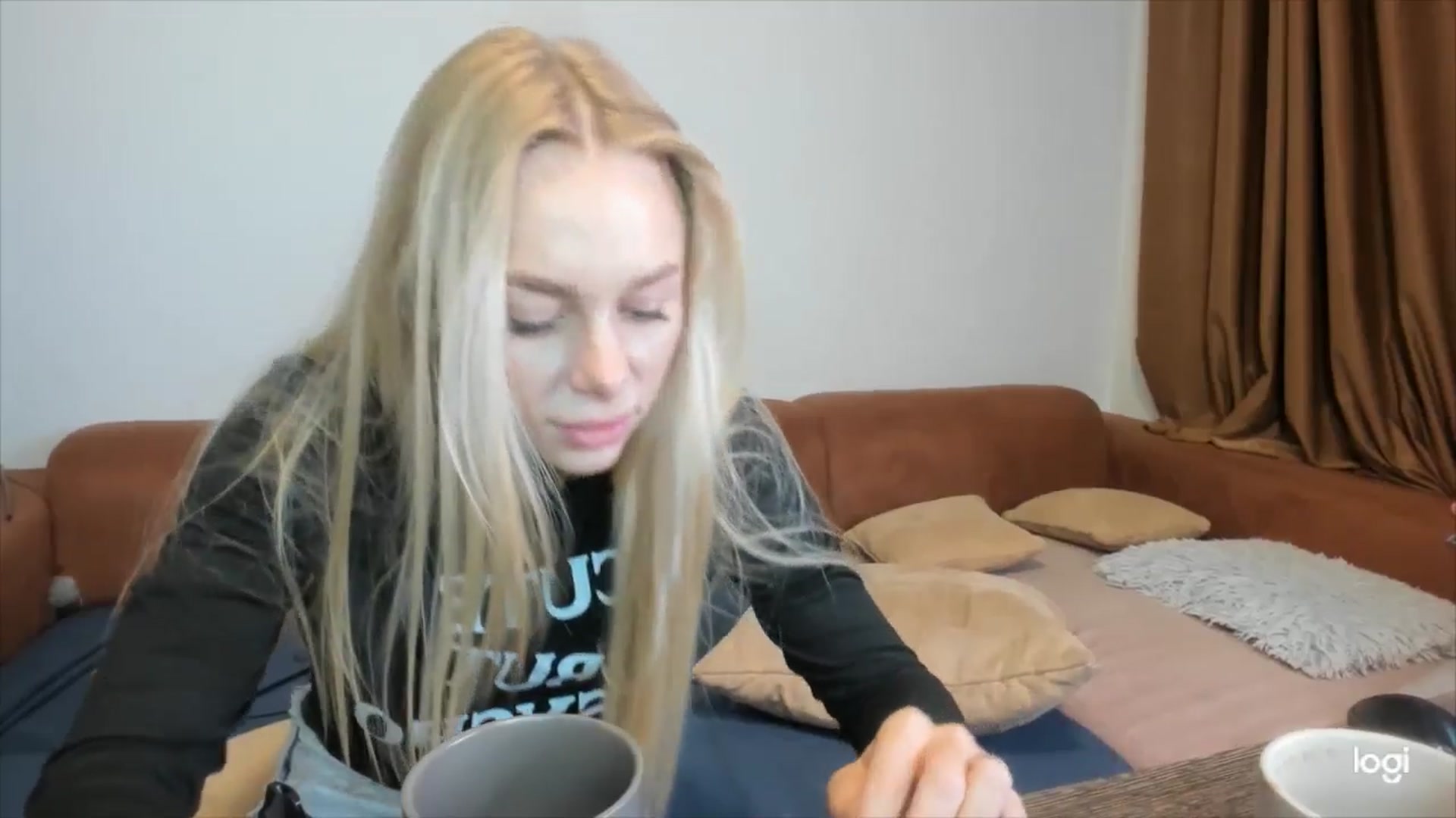 Gallery image thumbnail from YourPupsik's myfreecams stream on, 11/04/2025, 11:39 image 2 of 20