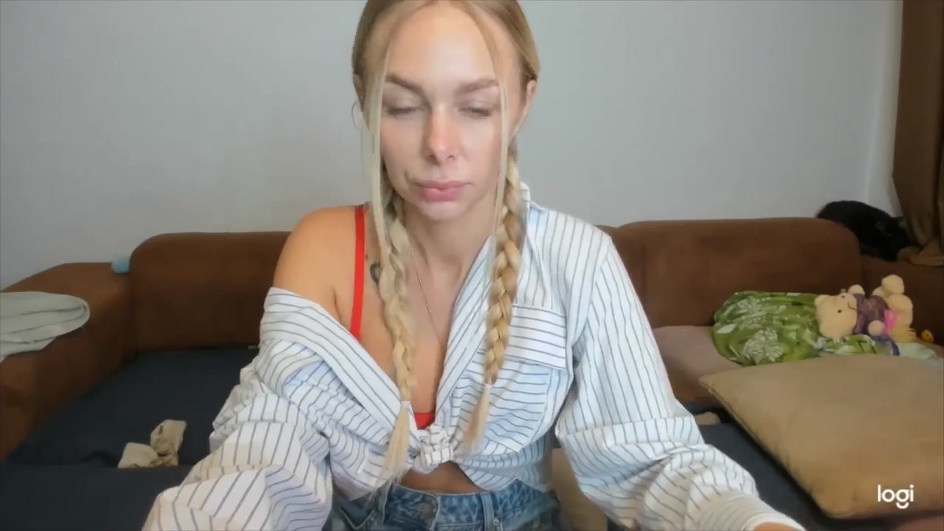 Gallery image thumbnail from YourPupsik's myfreecams stream on, 11/09/2025, 16:27 image 14 of 20