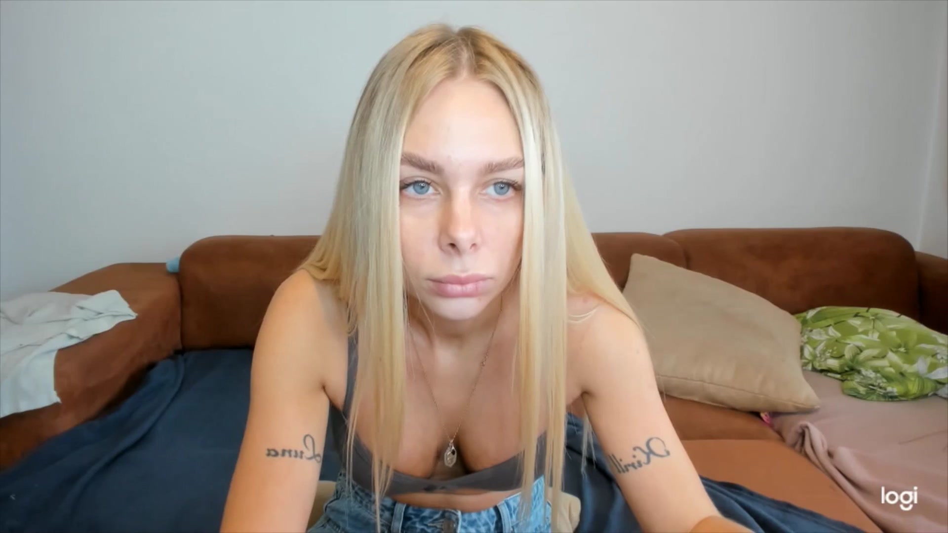 Gallery image thumbnail from YourPupsik's myfreecams stream on, 11/10/2025, 09:55 image 15 of 20