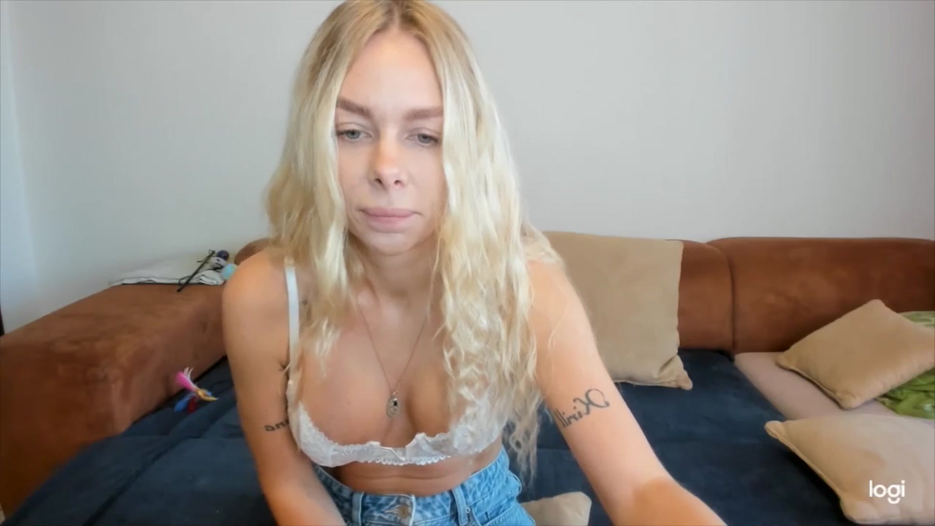 Gallery image thumbnail from YourPupsik's myfreecams stream on, 11/12/2025, 09:32 image 19 of 20