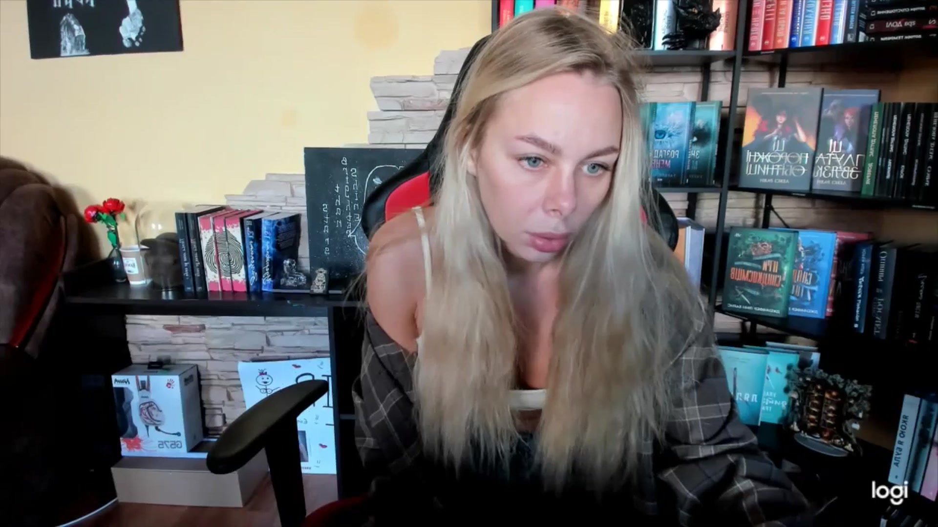 Gallery image thumbnail from YourPupsik's myfreecams stream on, 11/14/2025, 09:07 image 3 of 20