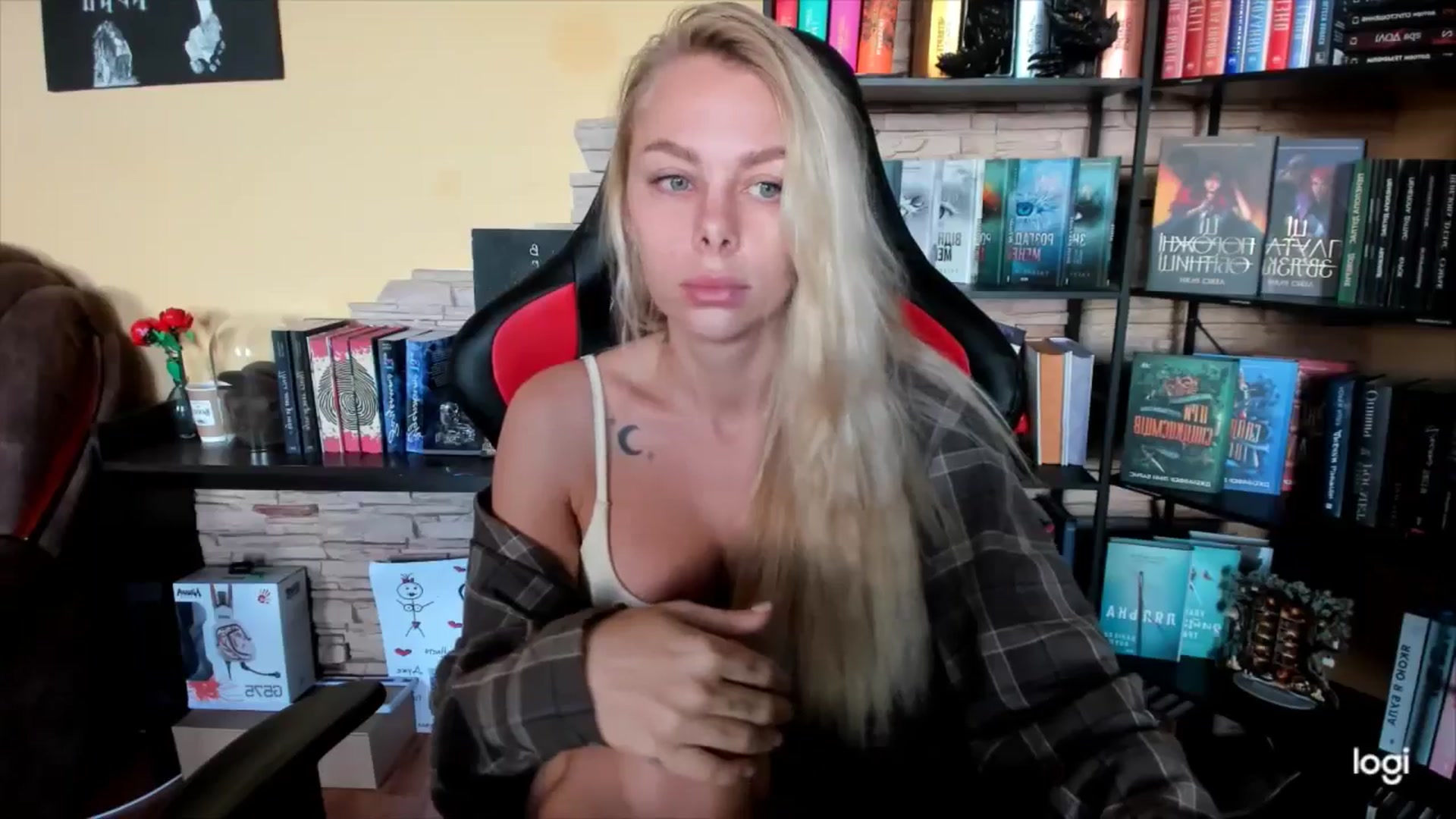 Gallery image thumbnail from YourPupsik's myfreecams stream on, 11/14/2025, 09:07 image 20 of 20