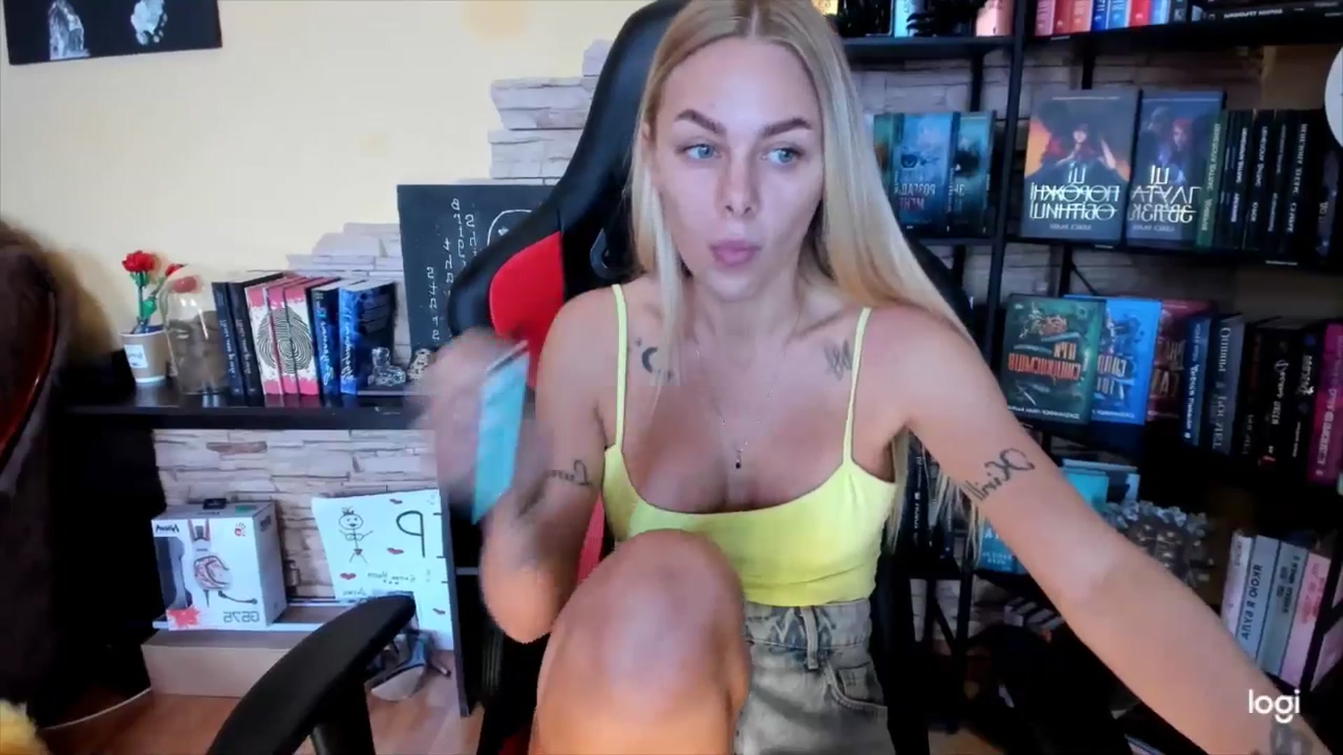 Gallery image thumbnail from YourPupsik's myfreecams stream on, 11/19/2025, 12:45 image 8 of 20