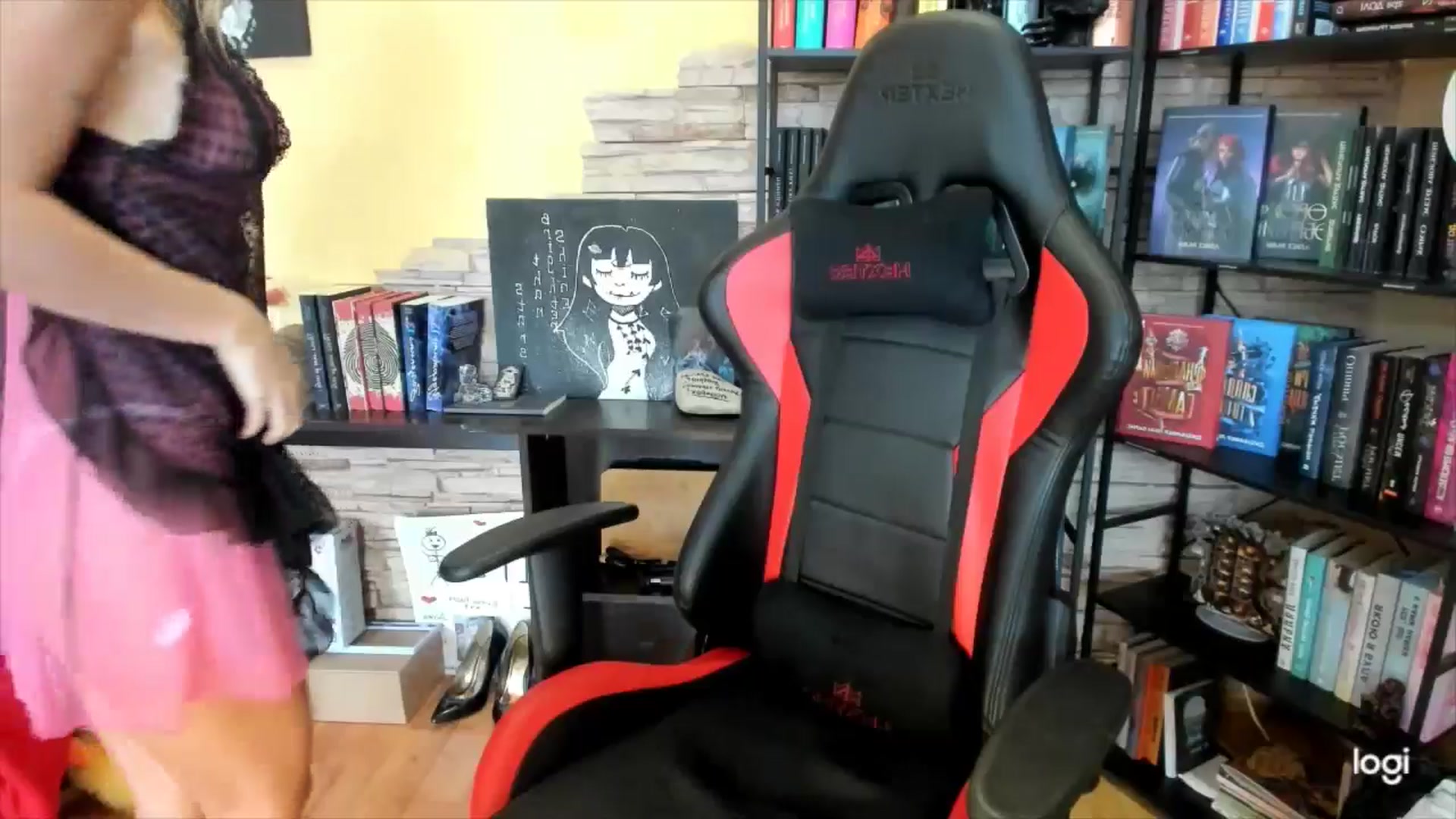 Gallery image thumbnail from YourPupsik's myfreecams stream on, 11/20/2025, 11:04 image 5 of 20