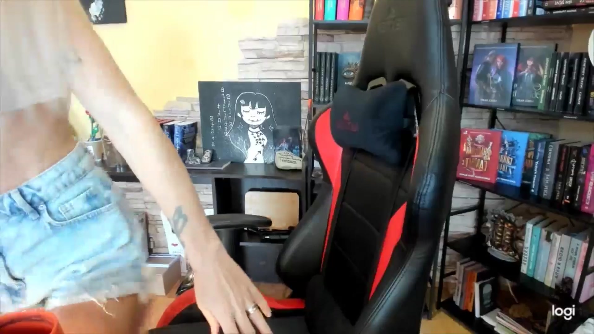 Gallery image thumbnail from YourPupsik's myfreecams stream on, 11/20/2025, 11:04 image 19 of 20