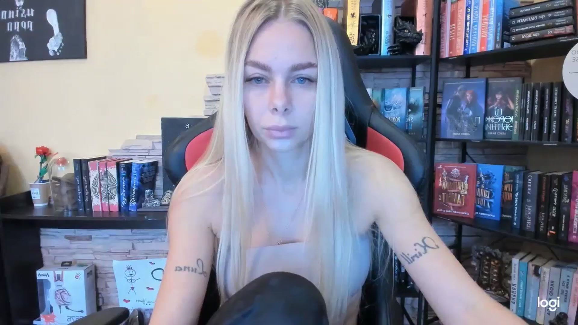 Gallery image thumbnail from YourPupsik's myfreecams stream on, 11/27/2025, 07:24 image 11 of 20
