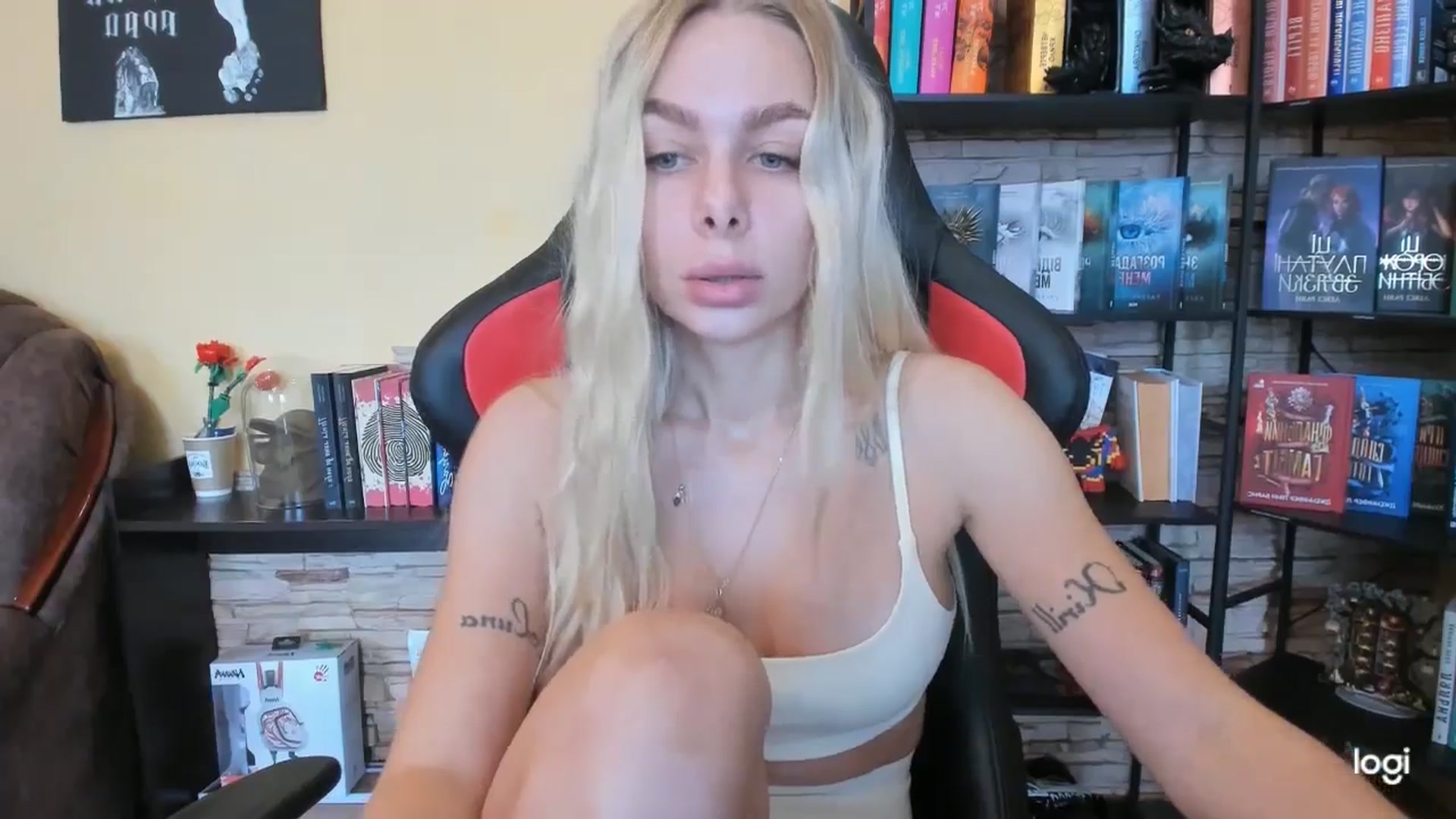 Gallery image thumbnail from YourPupsik's myfreecams stream on, 12/02/2025, 12:02 image 16 of 20