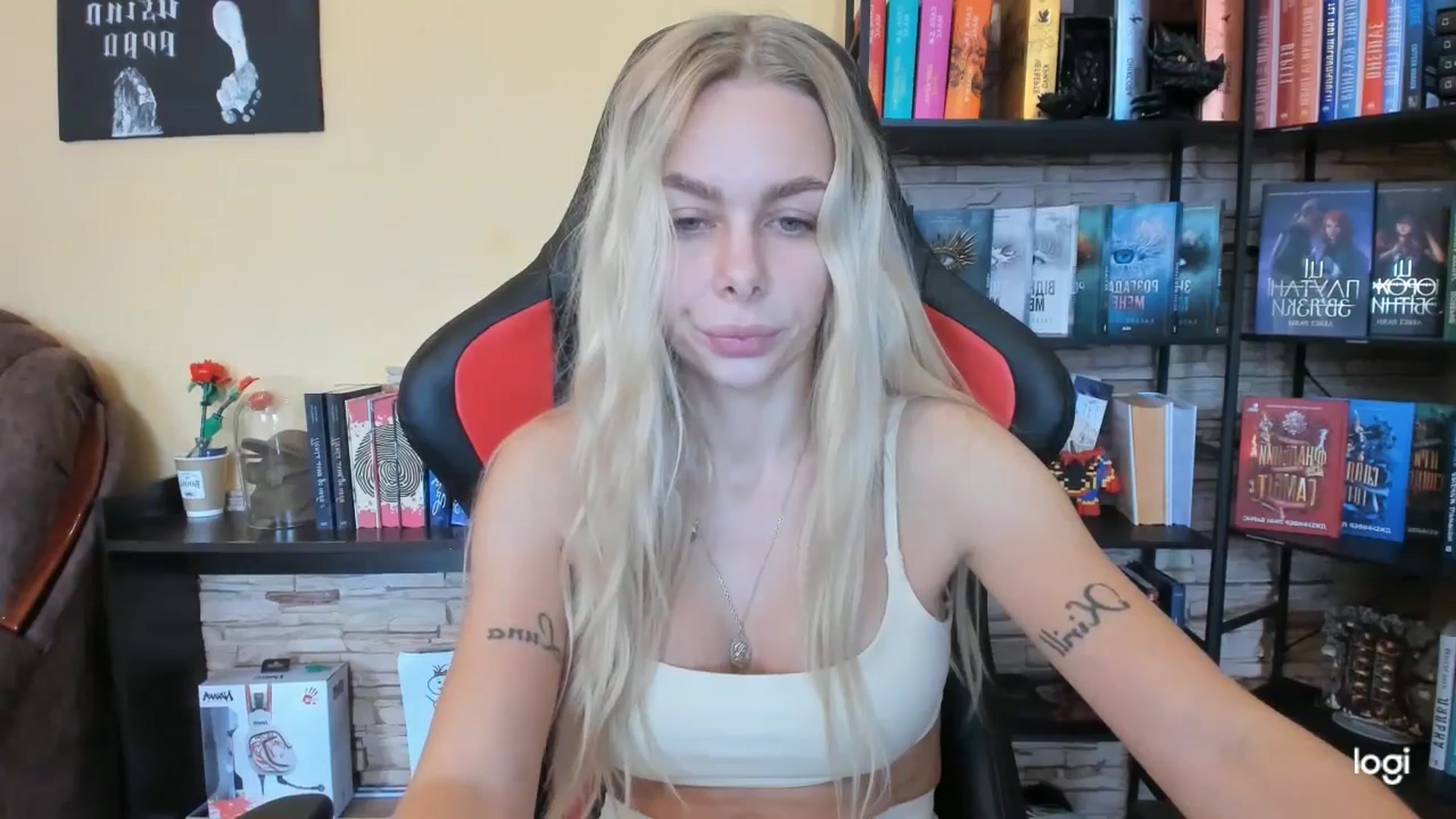 Gallery image thumbnail from YourPupsik's myfreecams stream on, 12/02/2025, 12:02 image 5 of 20