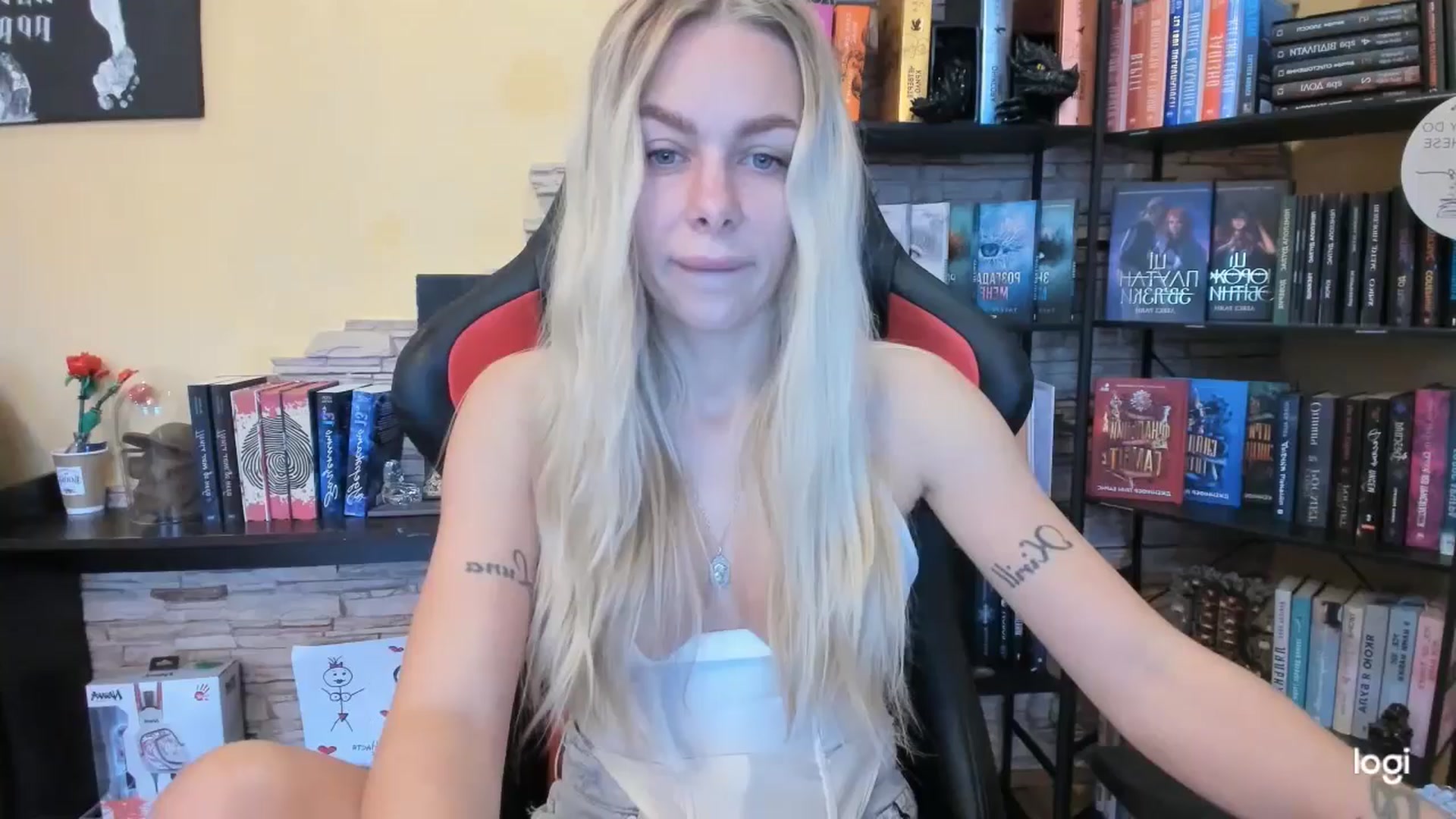 Gallery image thumbnail from YourPupsik's myfreecams stream on, 12/03/2025, 08:12 image 1 of 20