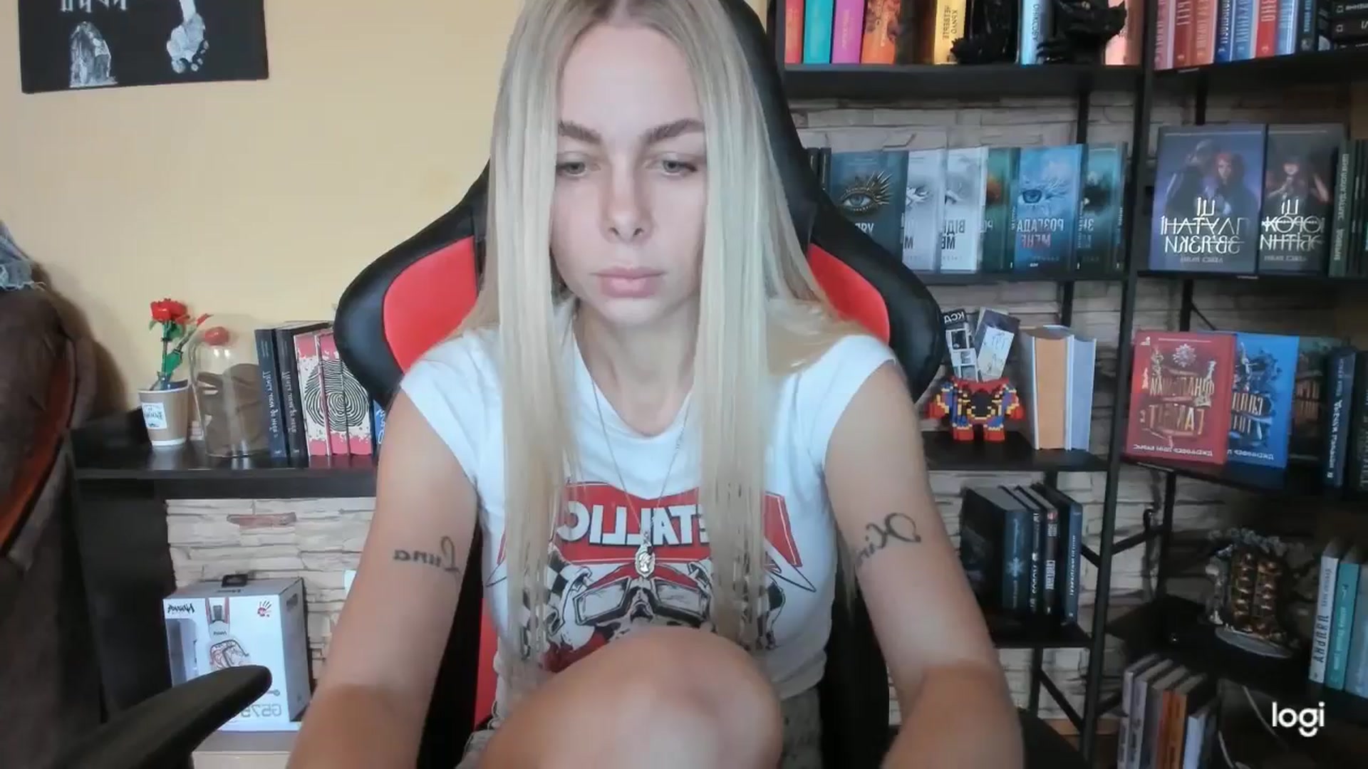 Gallery image thumbnail from YourPupsik's myfreecams stream on, 12/09/2025, 11:18 image 9 of 20