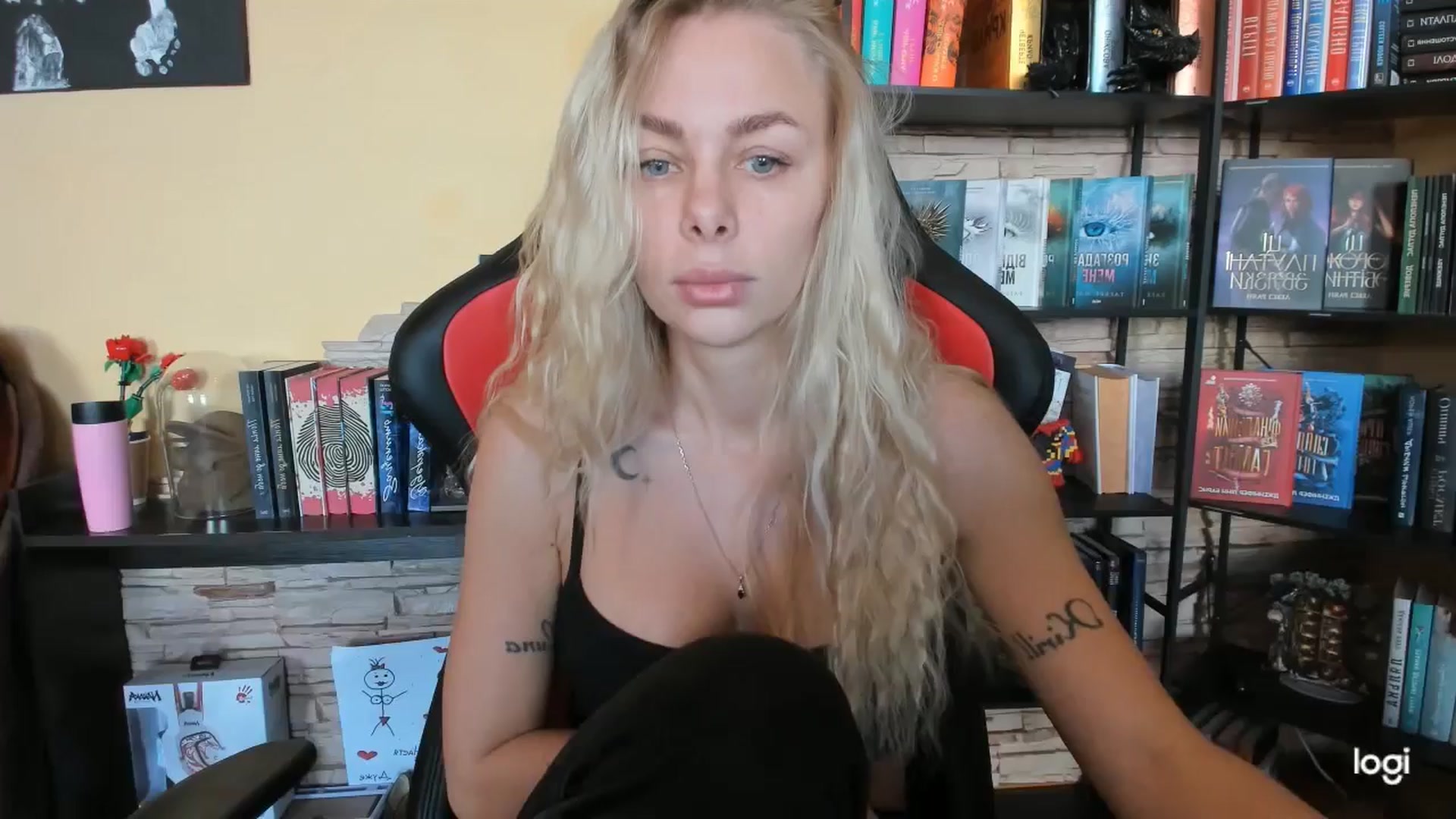 Gallery image thumbnail from YourPupsik's myfreecams stream on, 12/11/2025, 10:04 image 9 of 20