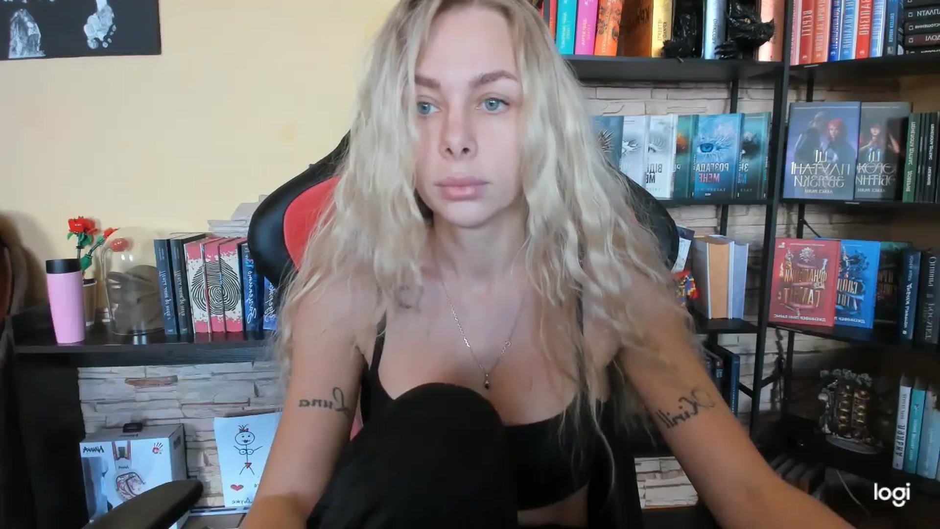 Gallery image thumbnail from YourPupsik's myfreecams stream on, 12/11/2025, 10:04 image 19 of 20