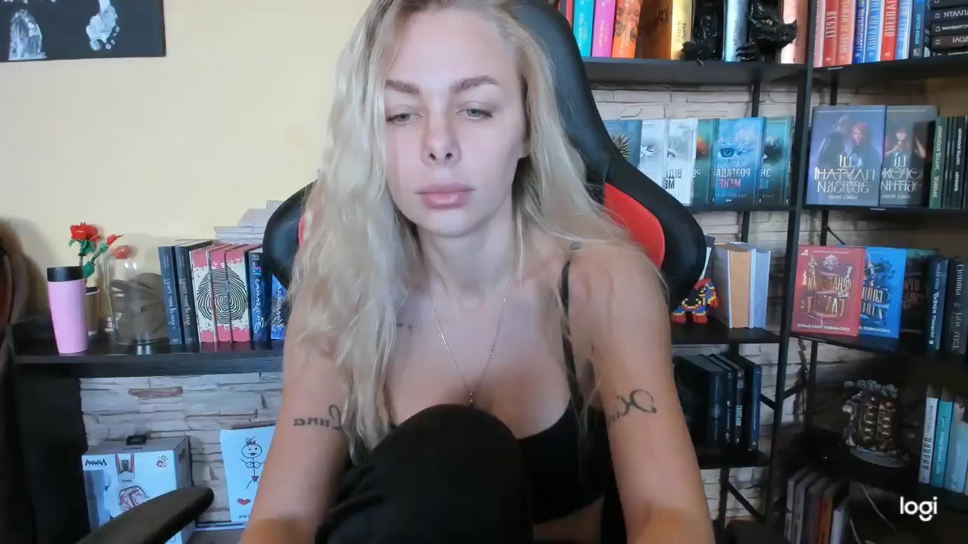 Gallery image thumbnail from YourPupsik's myfreecams stream on, 12/11/2025, 10:04 image 17 of 20