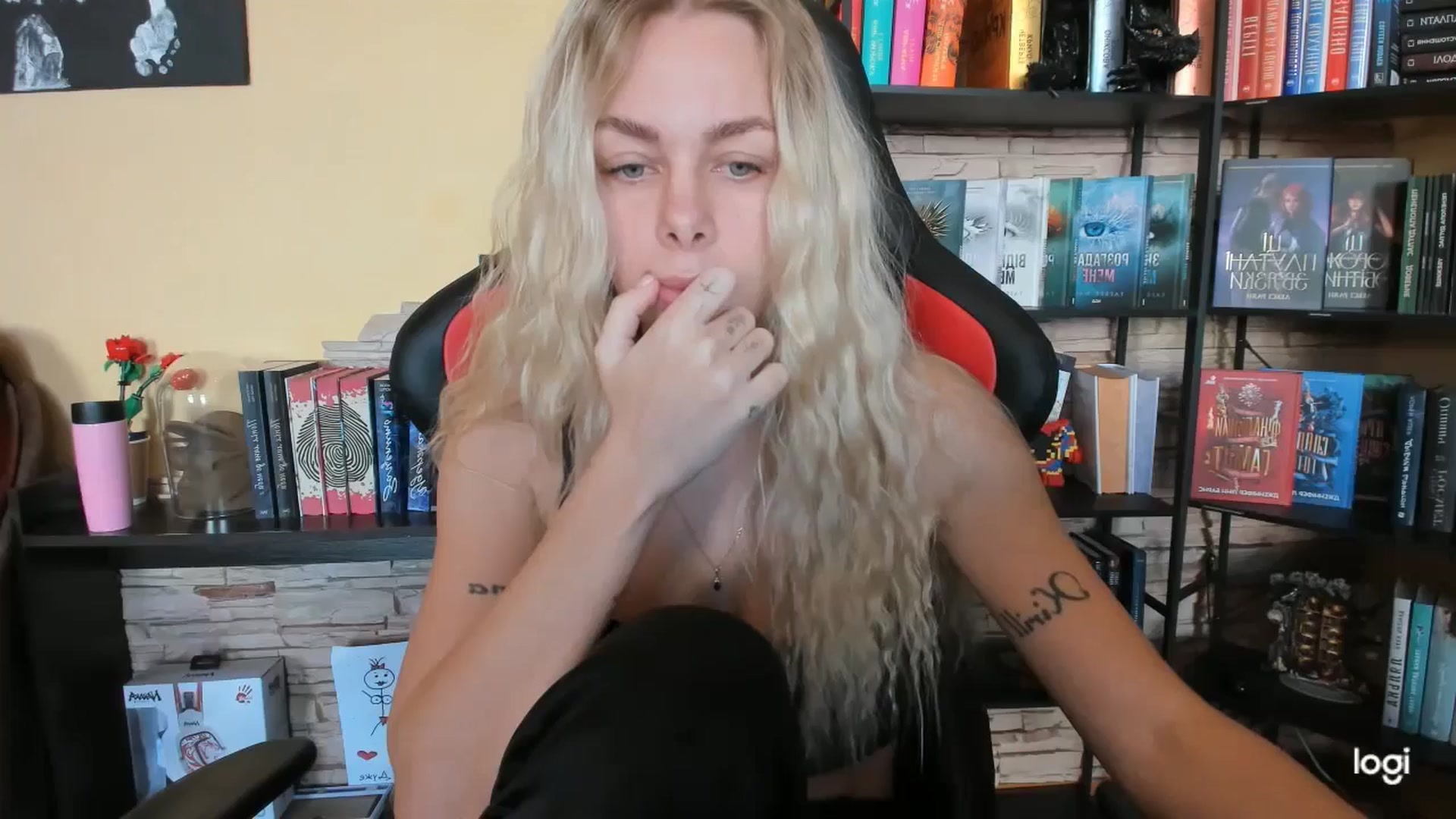 Gallery image thumbnail from YourPupsik's myfreecams stream on, 12/11/2025, 10:04 image 3 of 20