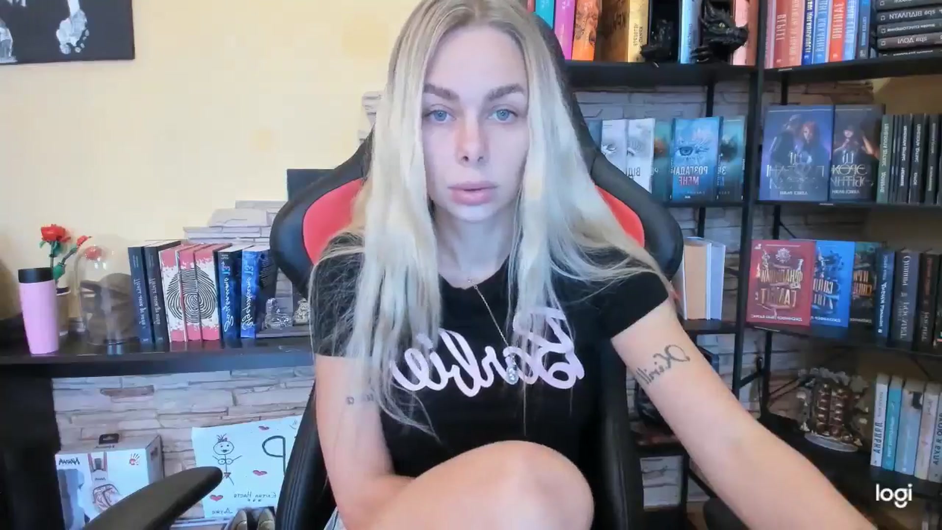 Gallery image thumbnail from YourPupsik's myfreecams stream on, 12/14/2025, 10:27 image 2 of 20