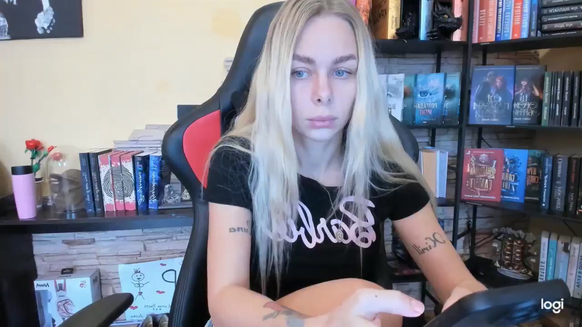Gallery image thumbnail from YourPupsik's myfreecams stream on, 12/14/2025, 10:27 image 6 of 20