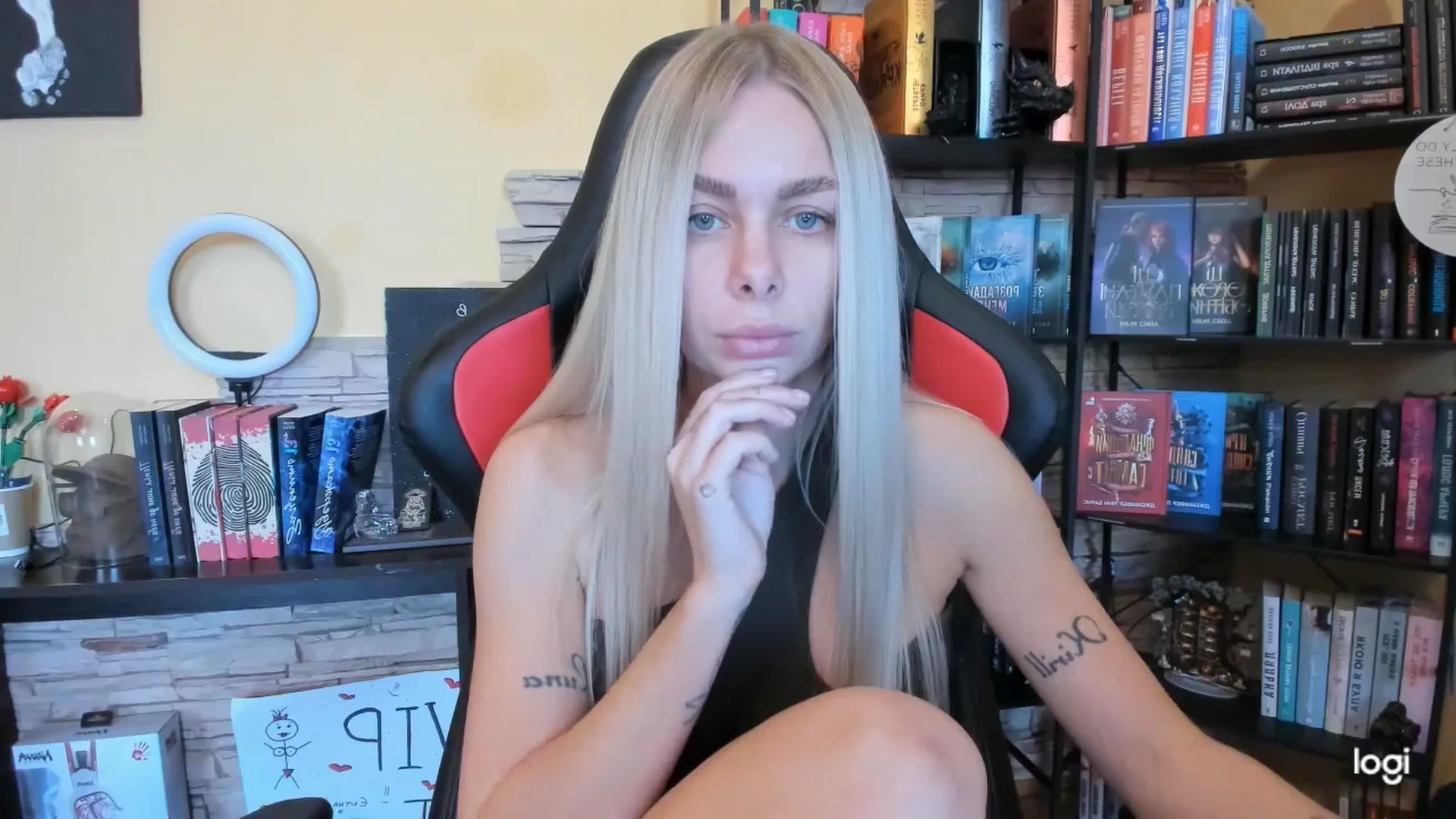 Gallery image thumbnail from YourPupsik's myfreecams stream on, 12/15/2025, 13:30 image 7 of 20
