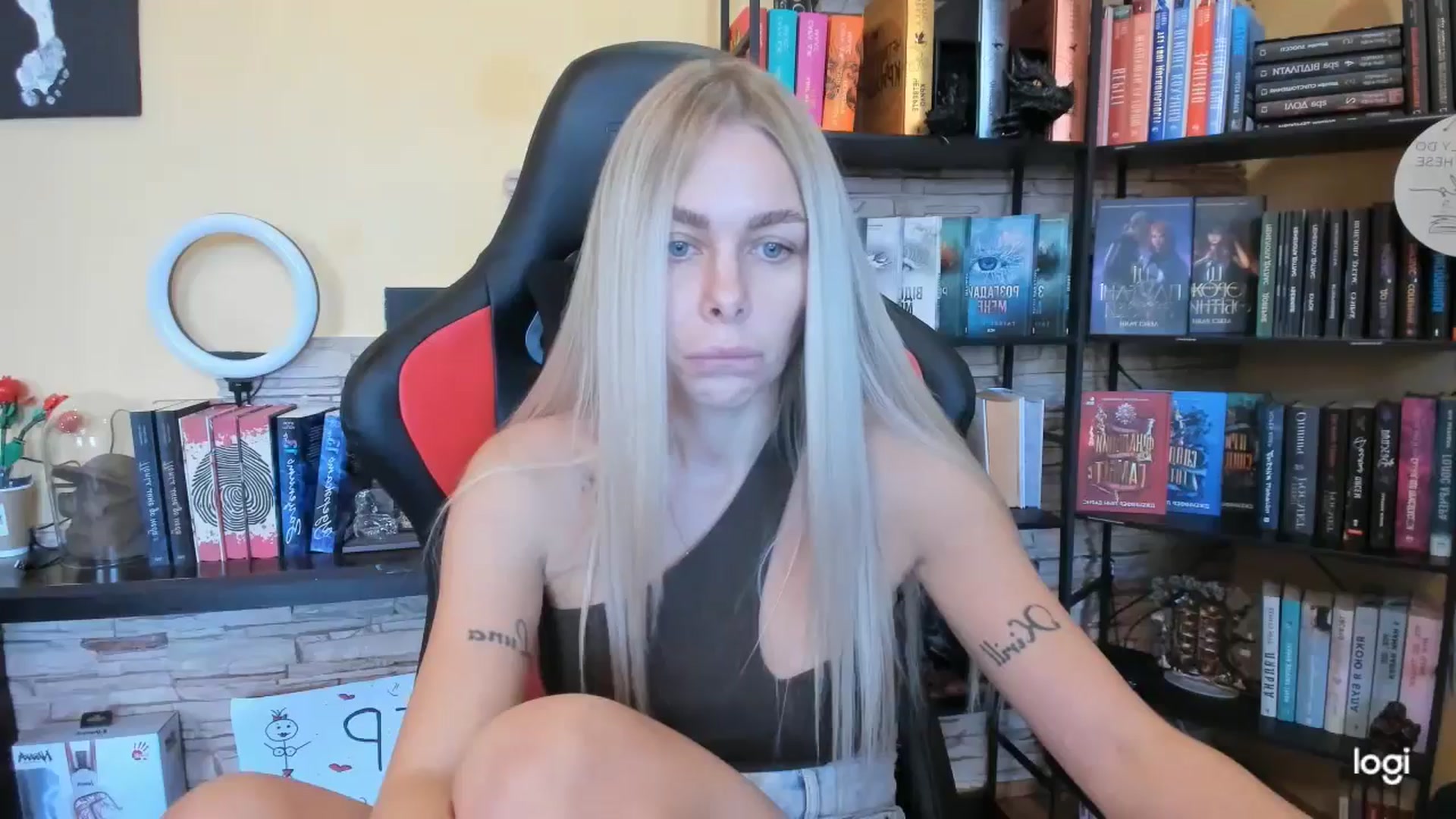 Gallery image thumbnail from YourPupsik's myfreecams stream on, 12/15/2025, 13:30 image 17 of 20