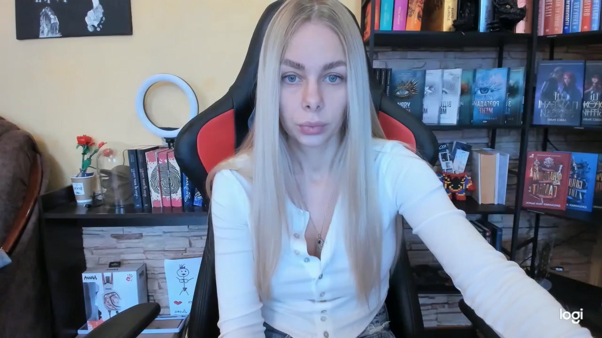 Gallery image thumbnail from YourPupsik's myfreecams stream on, 12/18/2025, 11:15 image 8 of 20
