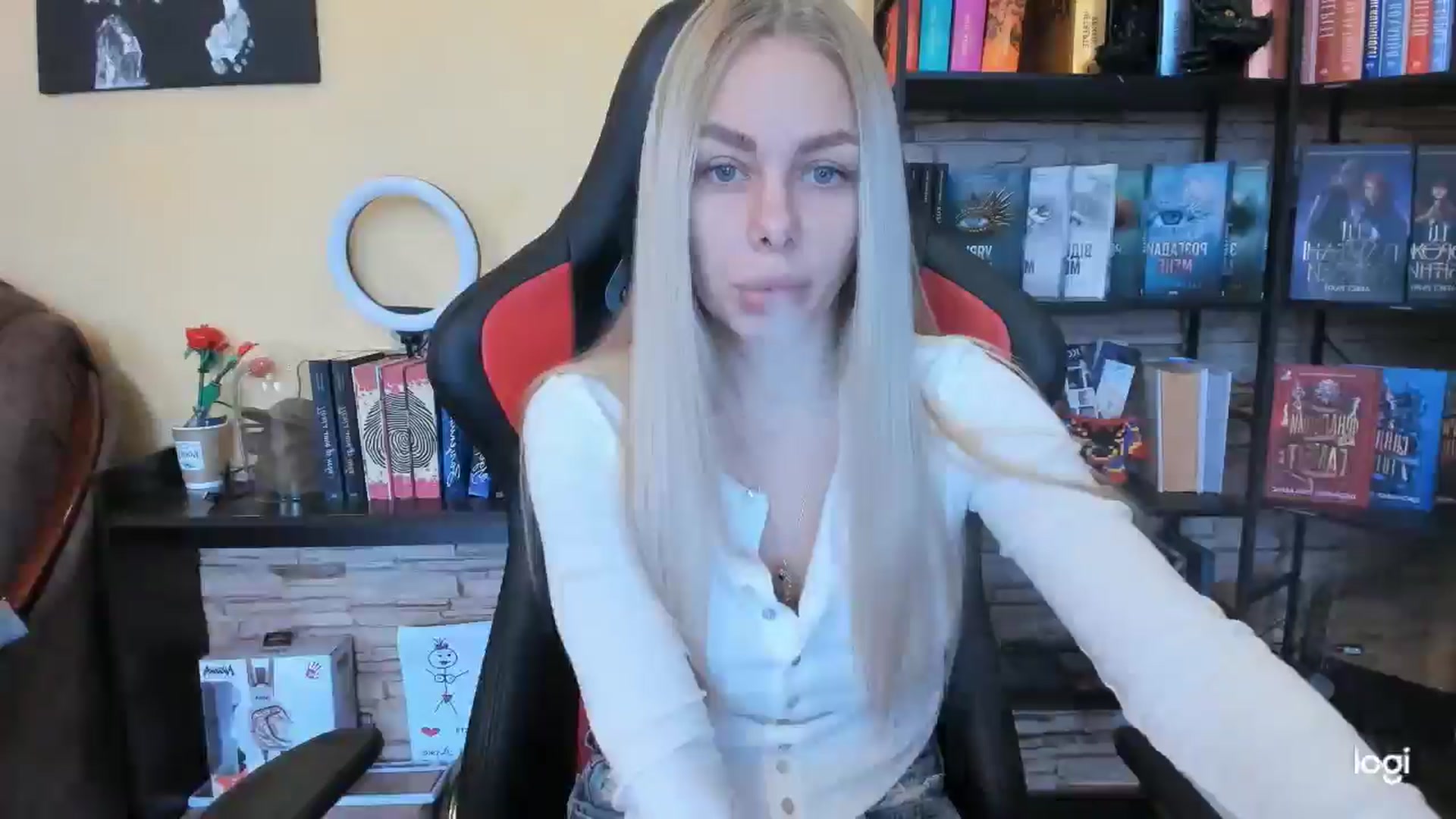 Gallery image thumbnail from YourPupsik's myfreecams stream on, 12/18/2025, 11:15 image 5 of 20