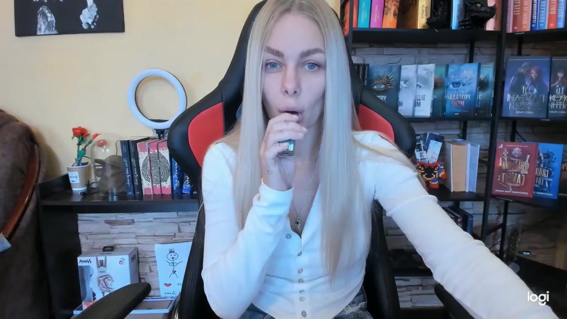 Gallery image thumbnail from YourPupsik's myfreecams stream on, 12/18/2025, 11:15 image 2 of 20