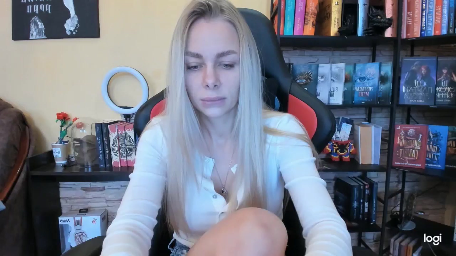 Gallery image thumbnail from YourPupsik's myfreecams stream on, 12/18/2025, 12:53 image 10 of 20