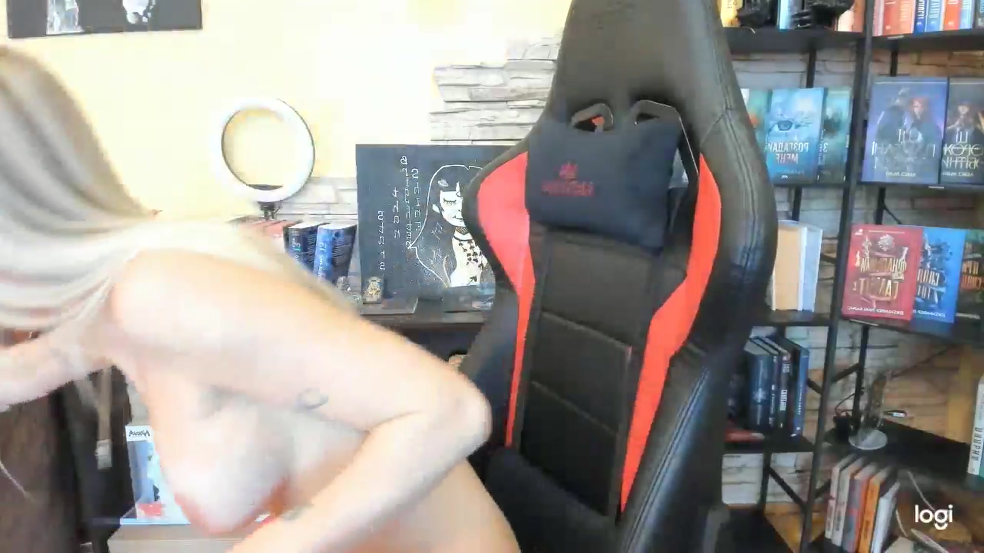 Gallery image thumbnail from YourPupsik's myfreecams stream on, 12/18/2025, 12:53 image 13 of 20