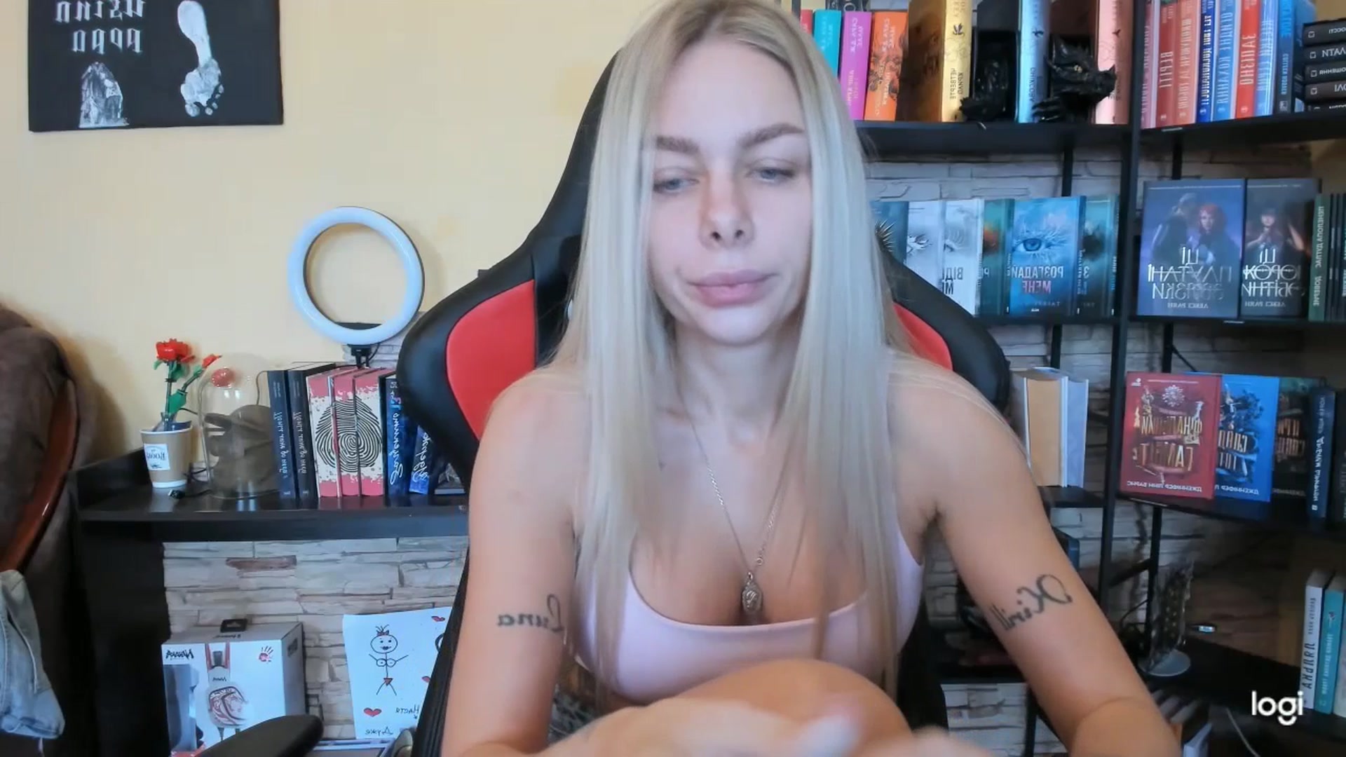 Gallery image thumbnail from YourPupsik's myfreecams stream on, 12/19/2025, 09:36 image 3 of 20