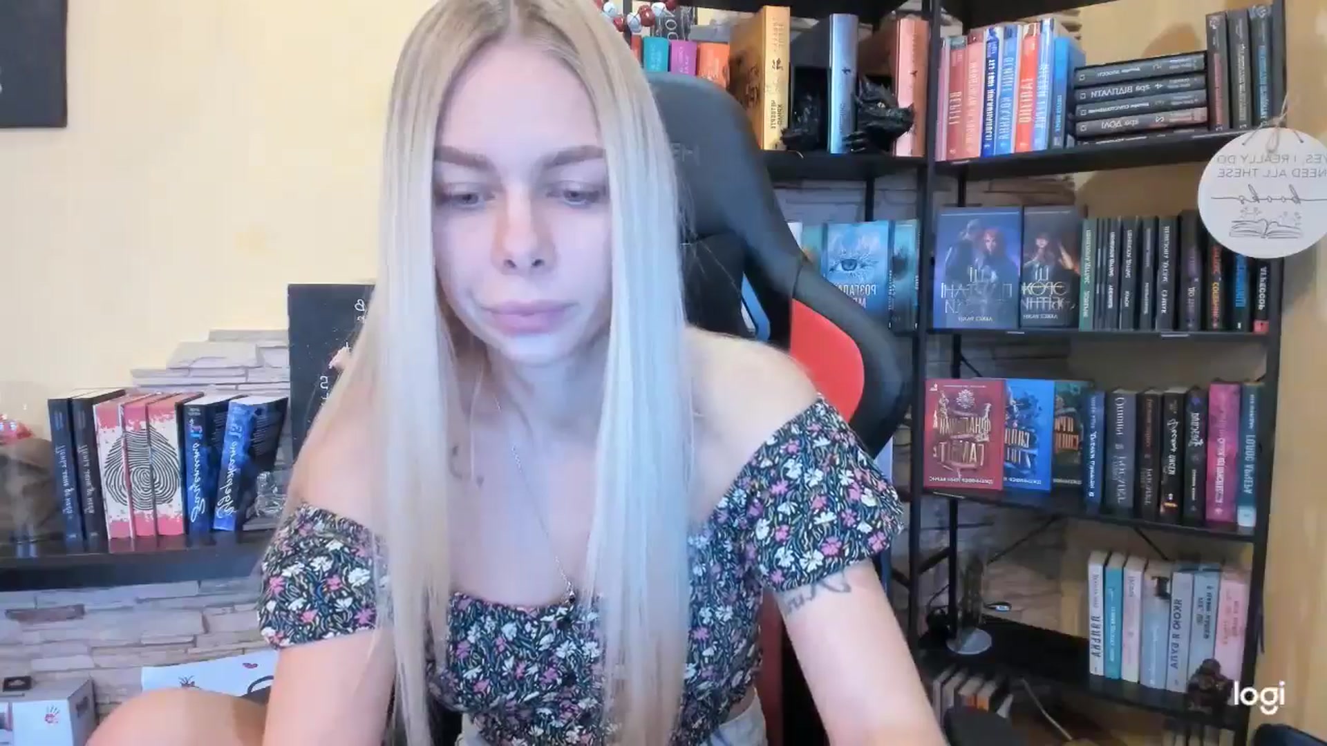 Gallery image thumbnail from YourPupsik's myfreecams stream on, 12/22/2025, 10:18 image 10 of 20