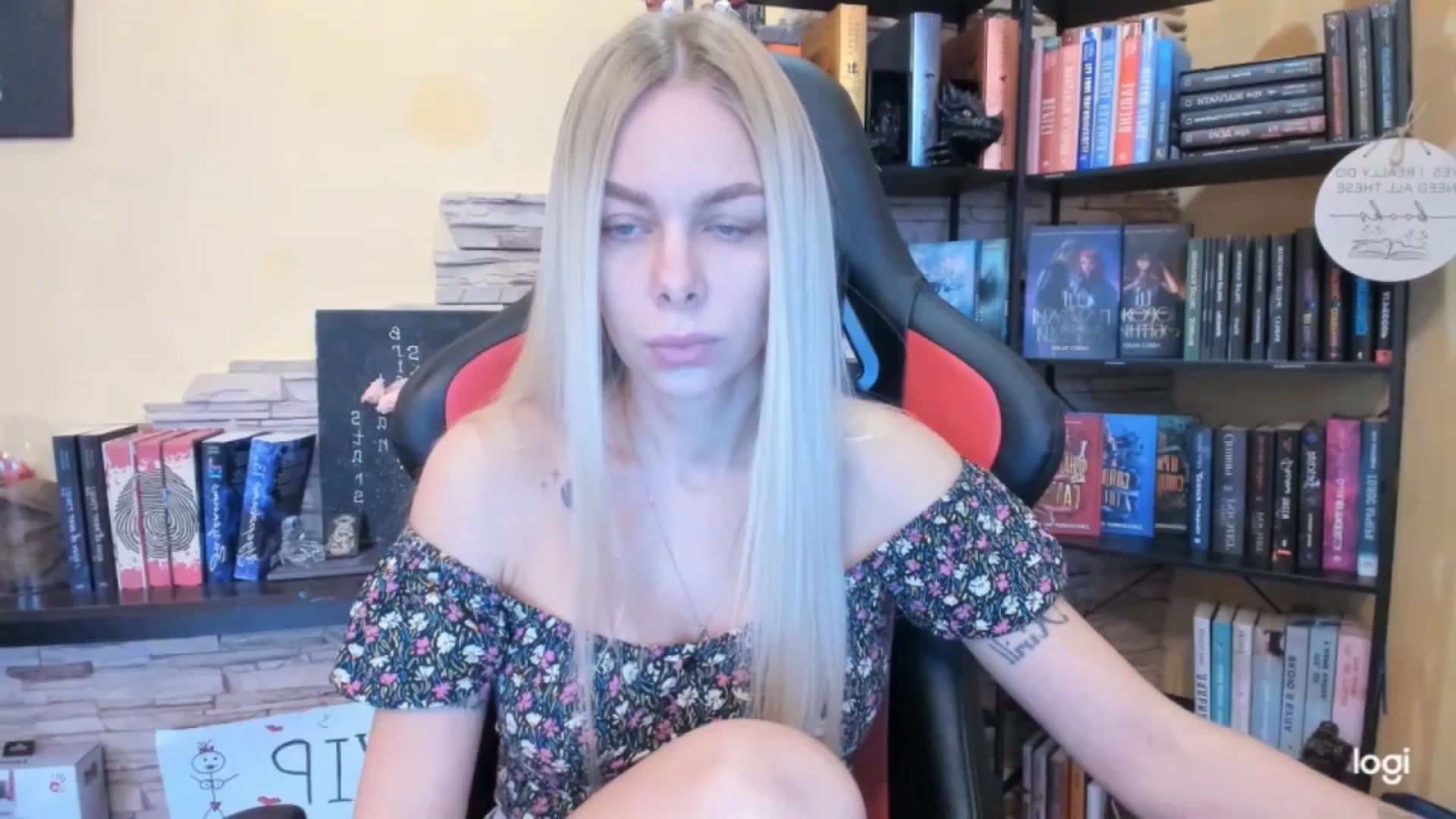 Gallery image thumbnail from YourPupsik's myfreecams stream on, 12/22/2025, 10:18 image 5 of 20