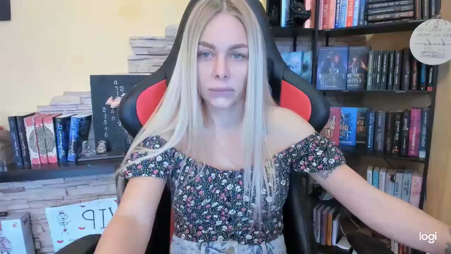 Gallery image thumbnail from YourPupsik's myfreecams stream on, 12/22/2025, 11:15 image 8 of 20