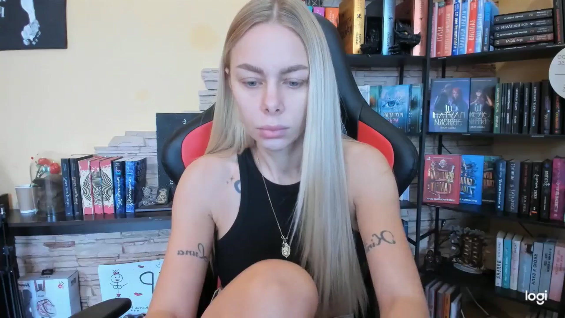 Gallery image thumbnail from YourPupsik's myfreecams stream on, 12/25/2025, 10:17 image 6 of 20