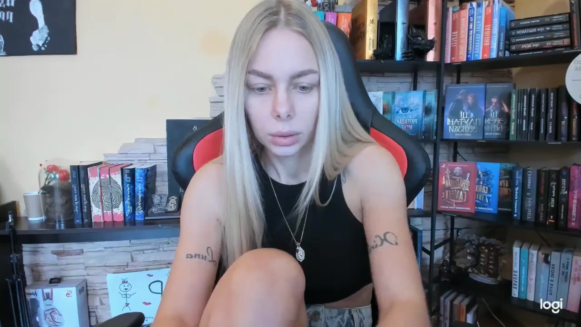 Gallery image thumbnail from YourPupsik's myfreecams stream on, 12/25/2025, 11:18 image 5 of 20