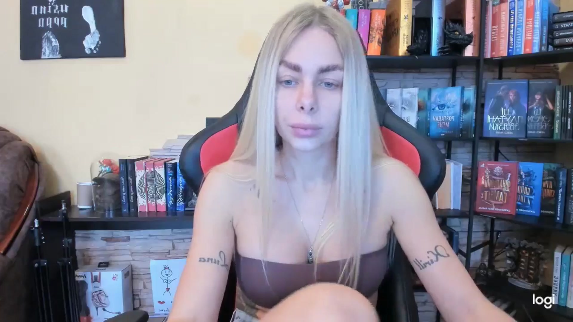 Gallery image thumbnail from YourPupsik's myfreecams stream on, 12/26/2025, 11:53 image 13 of 20