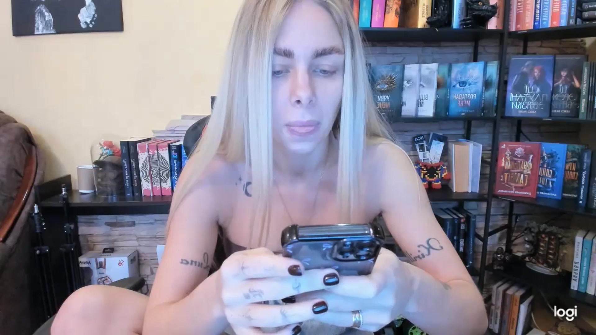 Gallery image thumbnail from YourPupsik's myfreecams stream on, 12/26/2025, 13:27 image 5 of 20