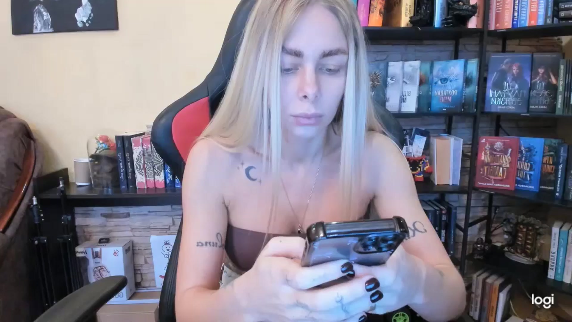 Gallery image thumbnail from YourPupsik's myfreecams stream on, 12/26/2025, 13:27 image 6 of 20