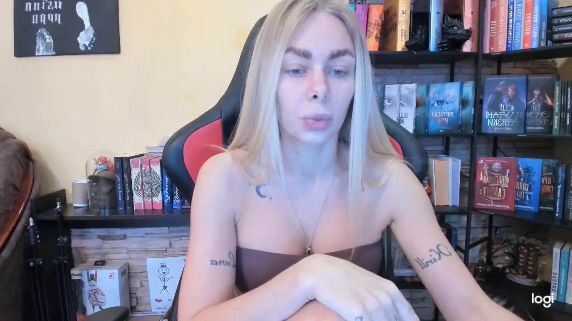 Gallery image thumbnail from YourPupsik's myfreecams stream on, 12/26/2025, 13:27 image 11 of 20