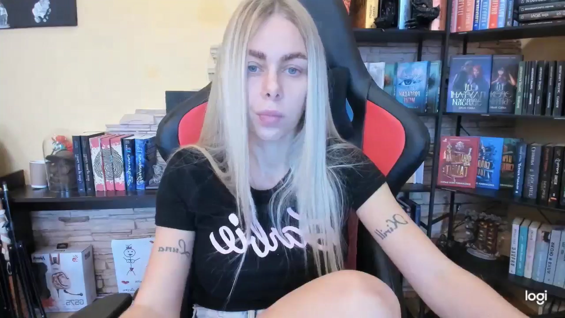 Gallery image thumbnail from YourPupsik's myfreecams stream on, 12/27/2025, 11:02 image 19 of 20