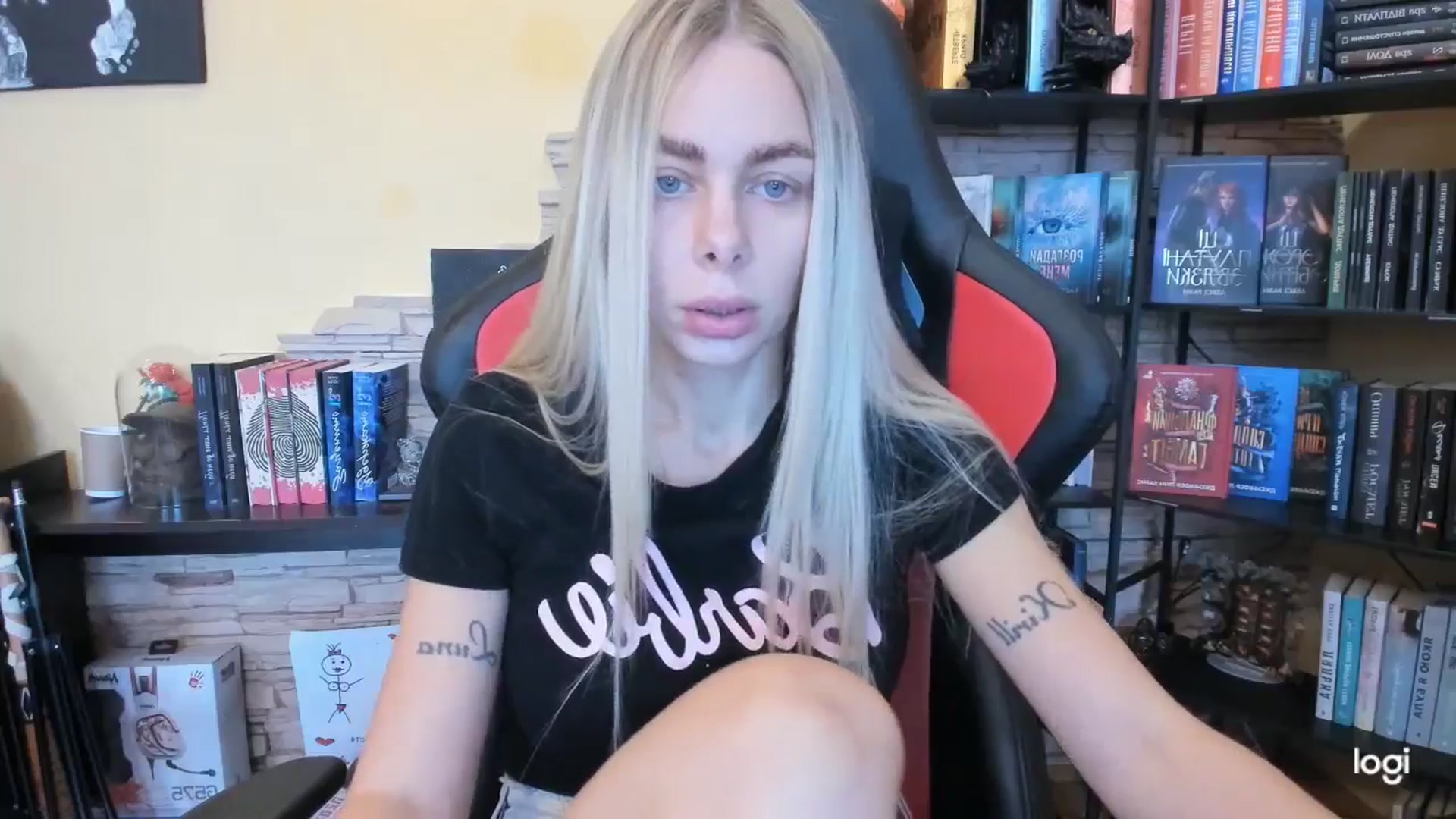Gallery image thumbnail from YourPupsik's myfreecams stream on, 12/27/2025, 11:02 image 15 of 20